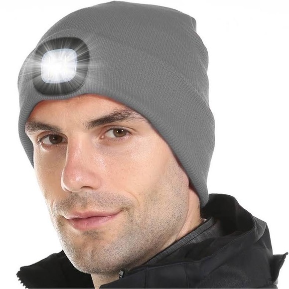 Beanie with LED Light - Picture 2 of 4